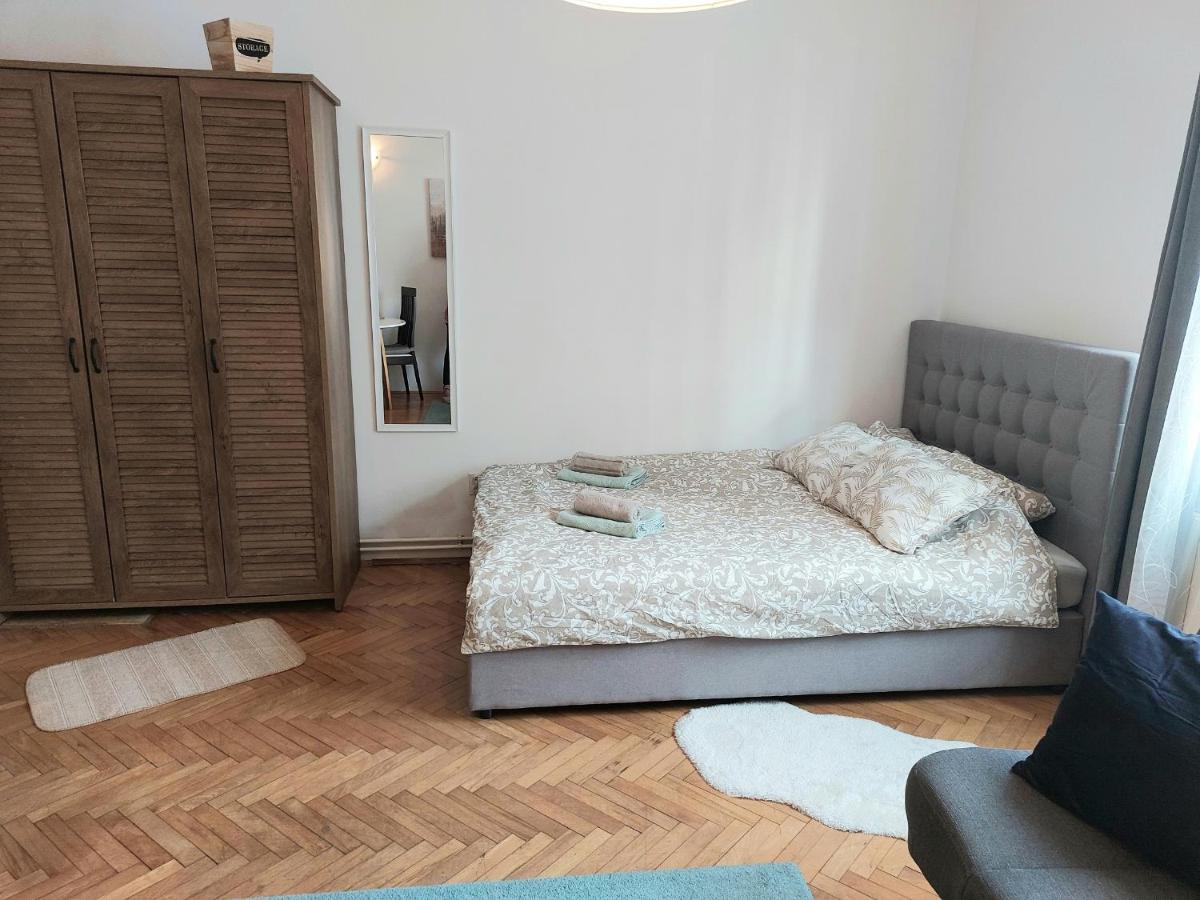 Gm Apartment, Free Private Parking 萨格勒布 外观 照片