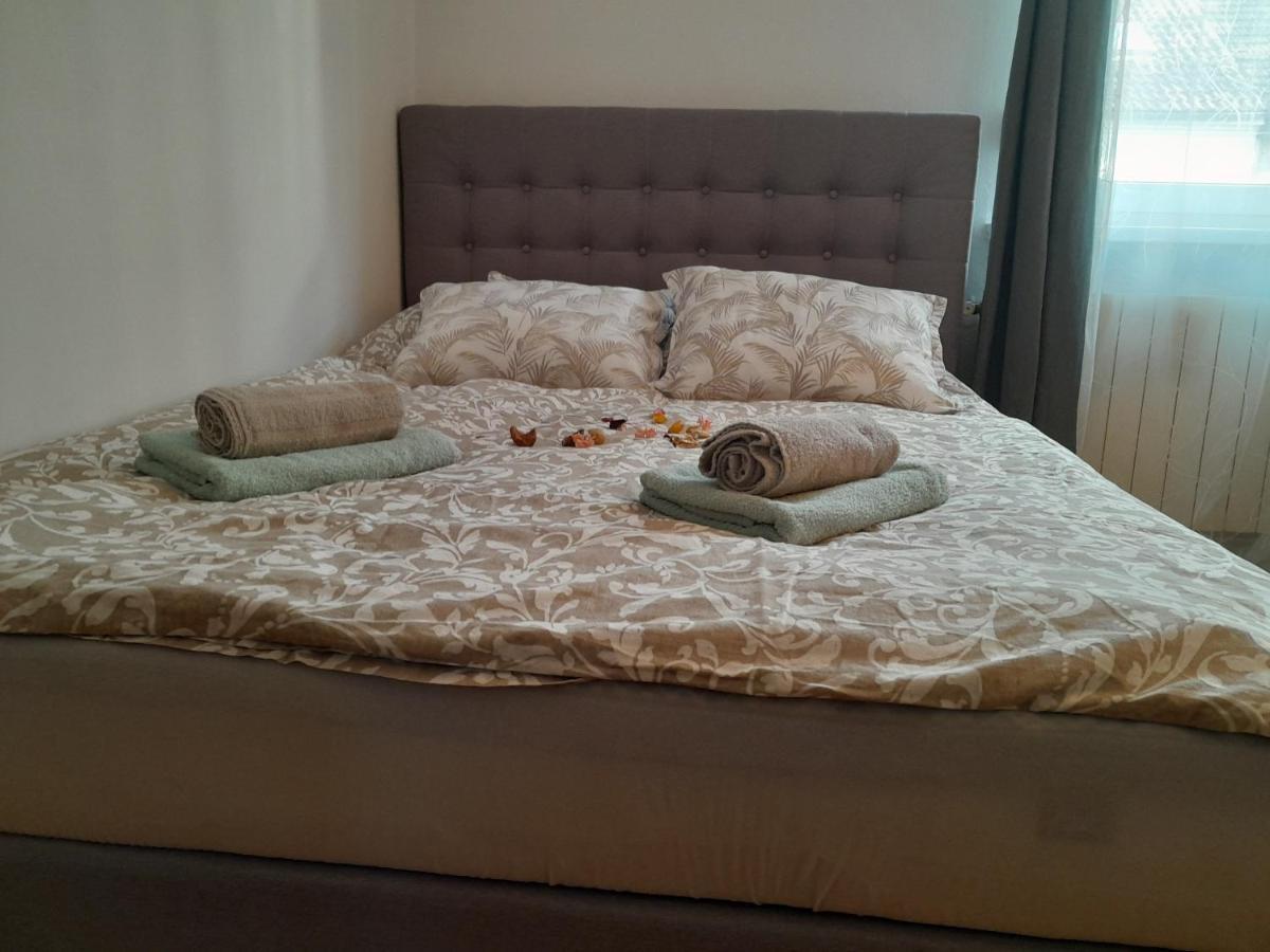 Gm Apartment, Free Private Parking 萨格勒布 外观 照片
